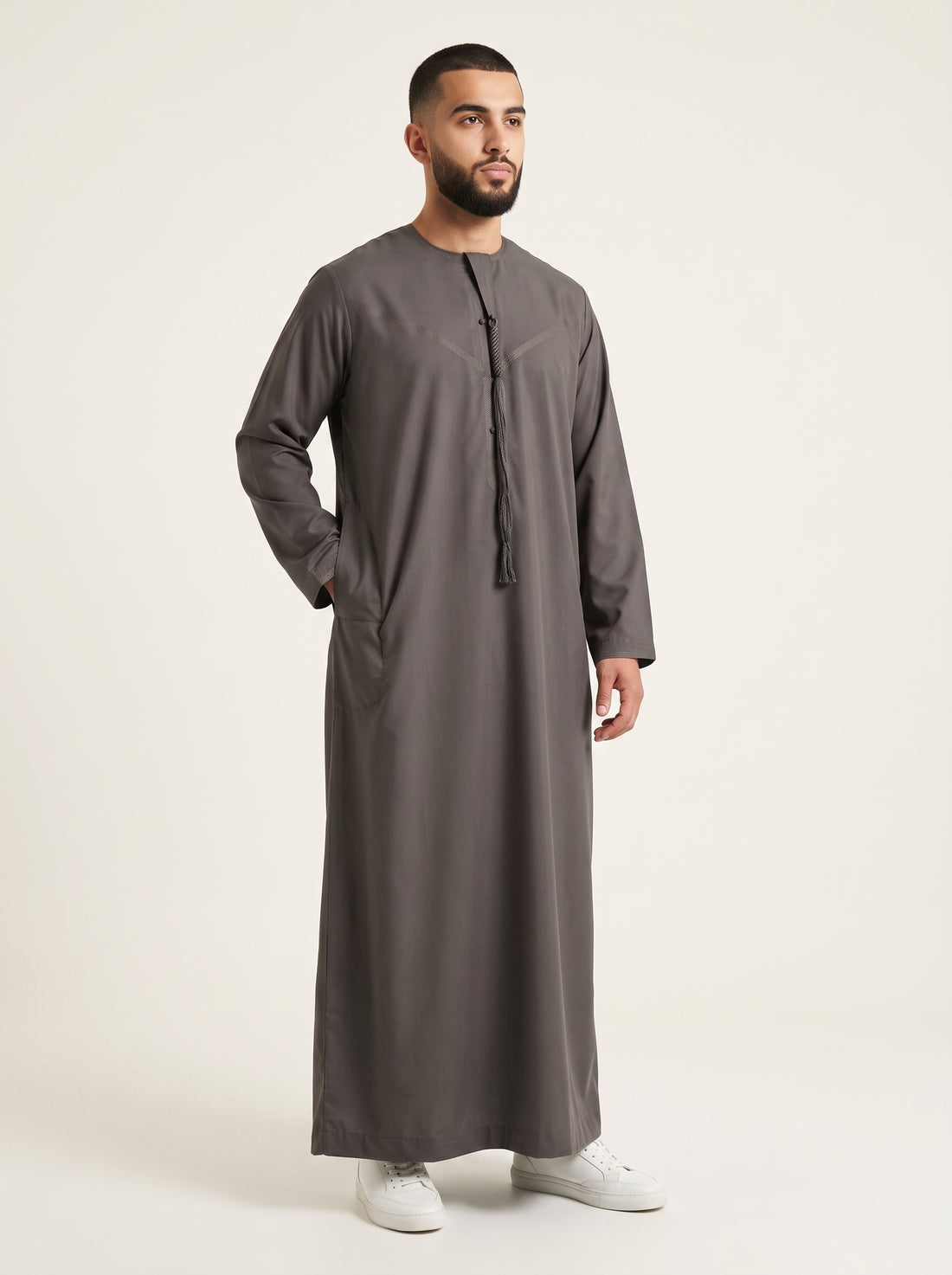 Omani Thobe