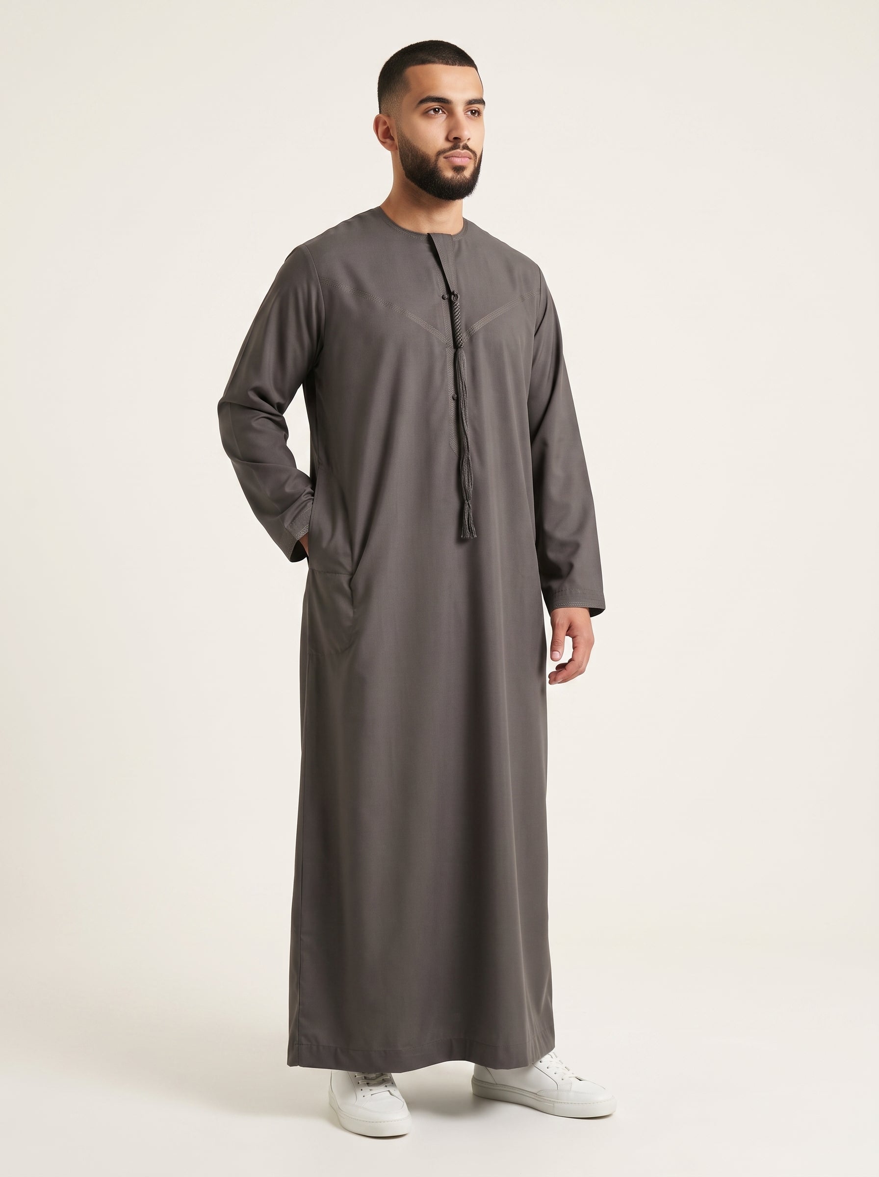 Omani Thobe