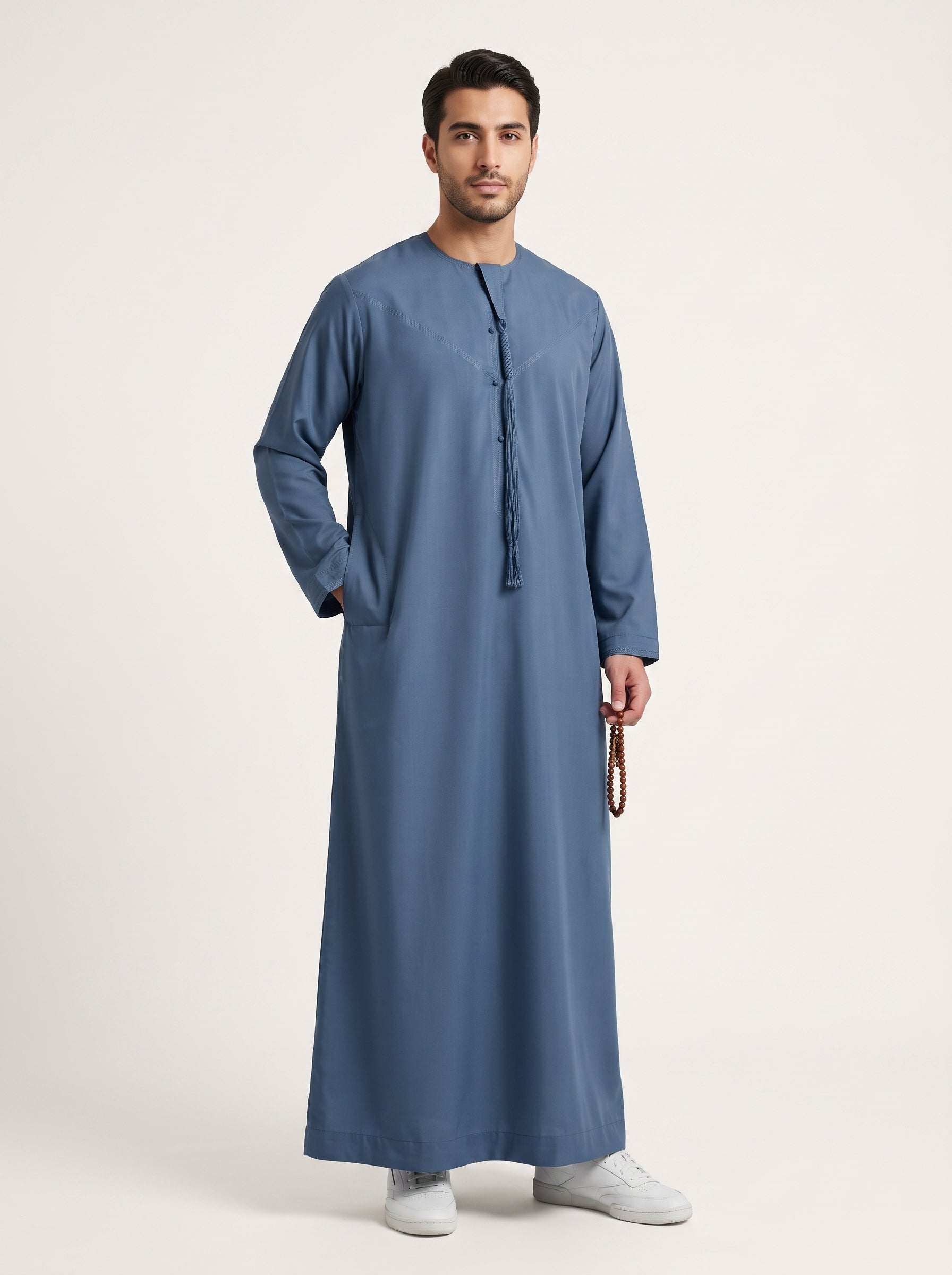Omani Thobe